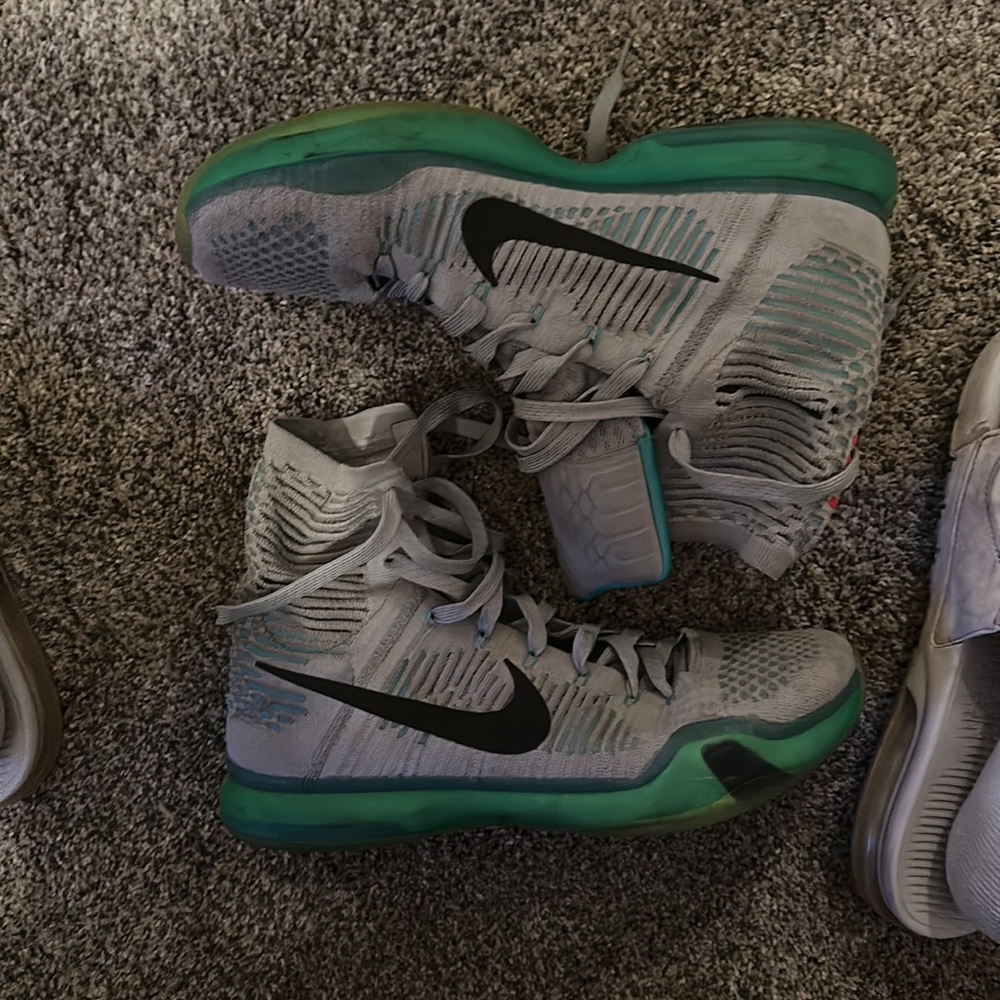 Kobe 10